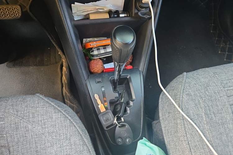 Used Toyota YARiS L Zhi Xuan 2020 X-Trail X 1.5L CVT Luxury Edition Gear Lever
