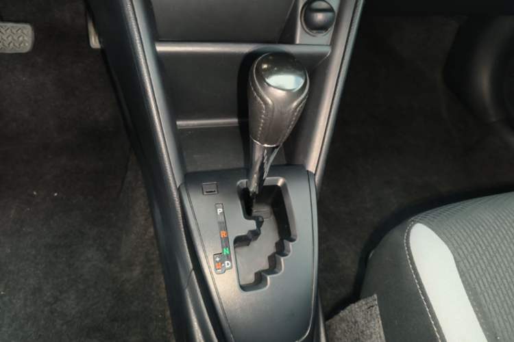 Used Toyota YARiS L Zhi Xuan 2020 X-Trail X 1.5L CVT Leading Edition Gear Lever