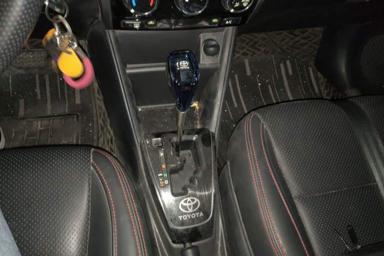 Used Toyota YARiS L Zhi Xuan 2020 X-Trail X 1.5L CVT Leading Edition Gear Lever