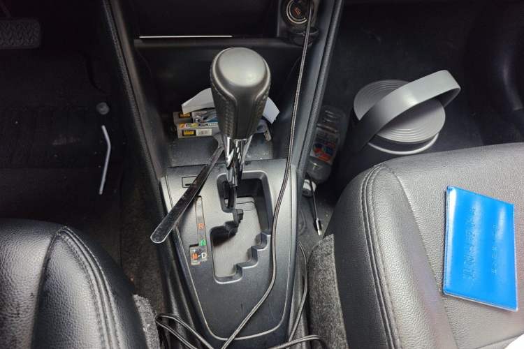 Used Toyota YARiS L Zhi Xuan 2020 X-Trail X 1.5L CVT Leading Edition Gear Lever
