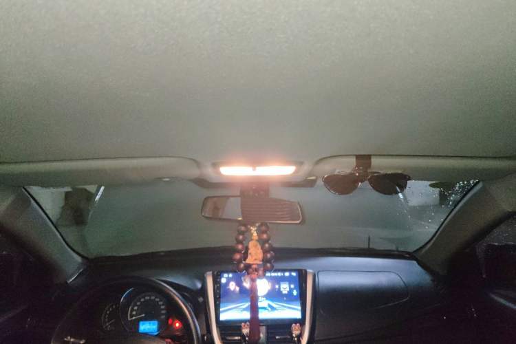 Used Toyota YARiS L Zhi Xuan 2020 X-Trail X 1.5L CVT Luxury Edition Headliner