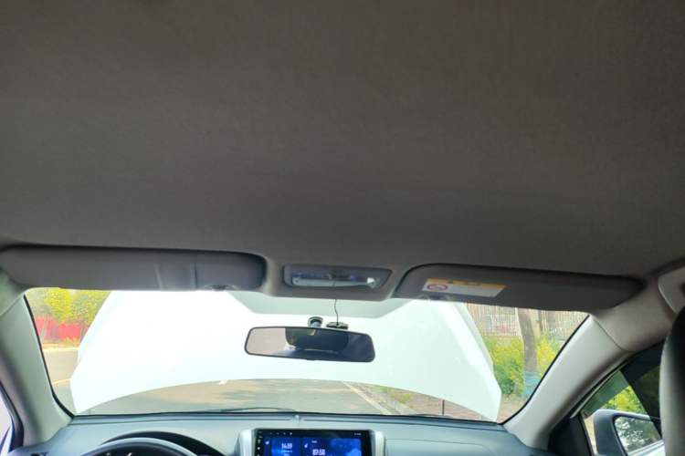 Used Toyota YARiS L Zhi Xuan 2020 1.5L CVT Leading Edition Headliner