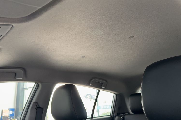 Used Toyota YARiS L Zhi Xuan 2020 X-Trail X 1.5L CVT Luxury Edition Headliner