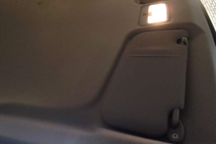 Used Toyota YARiS L Zhi Xuan 2020 1.5L CVT Leading Edition Headliner