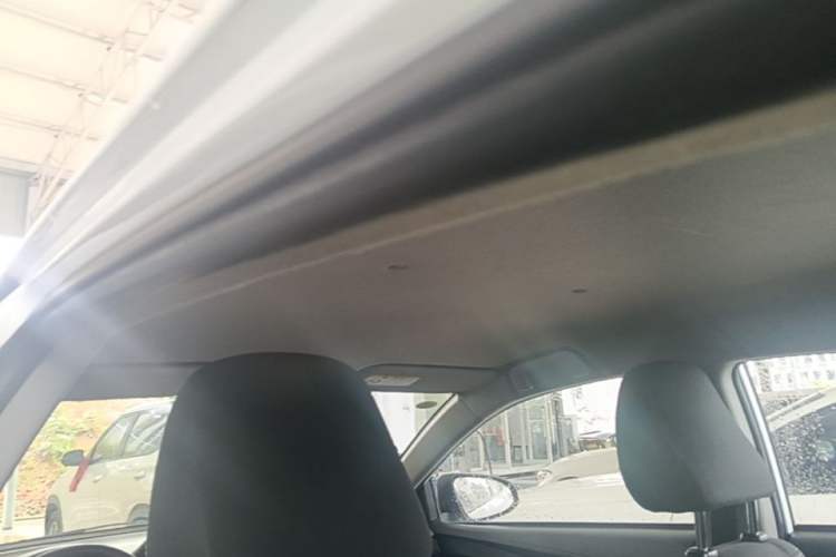 Used Toyota YARiS L Zhi Xuan 2020 1.5L CVT Leading Edition Headliner