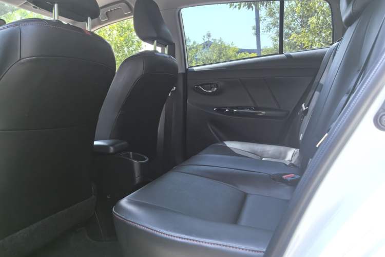Used Toyota YARiS L Zhi Xuan 2020 X-Trail X 1.5L CVT Luxury Edition Headliner