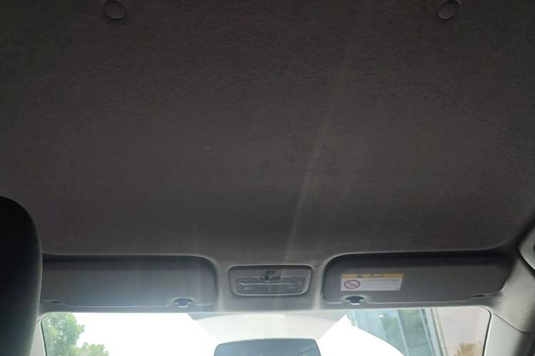 Used Toyota YARiS L Zhi Xuan 2020 X-Trail X 1.5L CVT Leading Edition Headliner