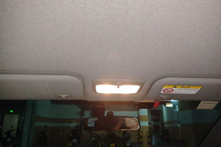 Used Toyota YARiS L Zhi Xuan 2020 1.5L CVT Leading Edition Headliner