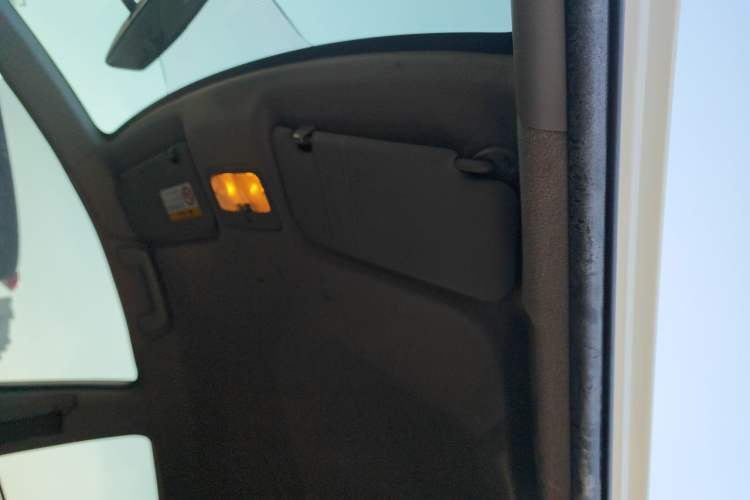 Used Toyota YARiS L Zhi Xuan 2020 1.5L CVT Leading Edition Headliner