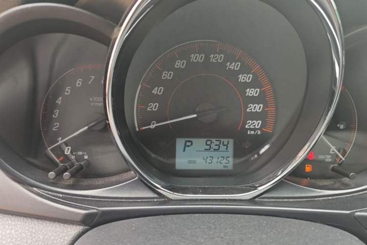 Used Toyota YARiS L Zhi Xuan 2020 1.5L CVT Leading Edition Instrument Cluster