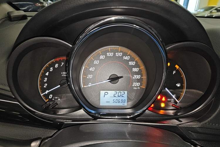 Used Toyota YARiS L Zhi Xuan 2020 X-Trail X 1.5L CVT Luxury Edition Instrument Cluster