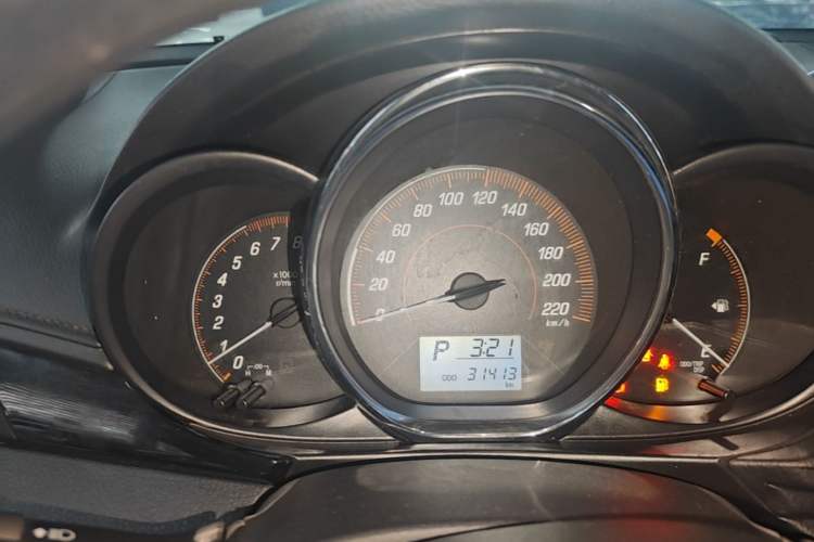 Used Toyota YARiS L Zhi Xuan 2020 X-Trail X 1.5L CVT Luxury Edition Instrument Cluster