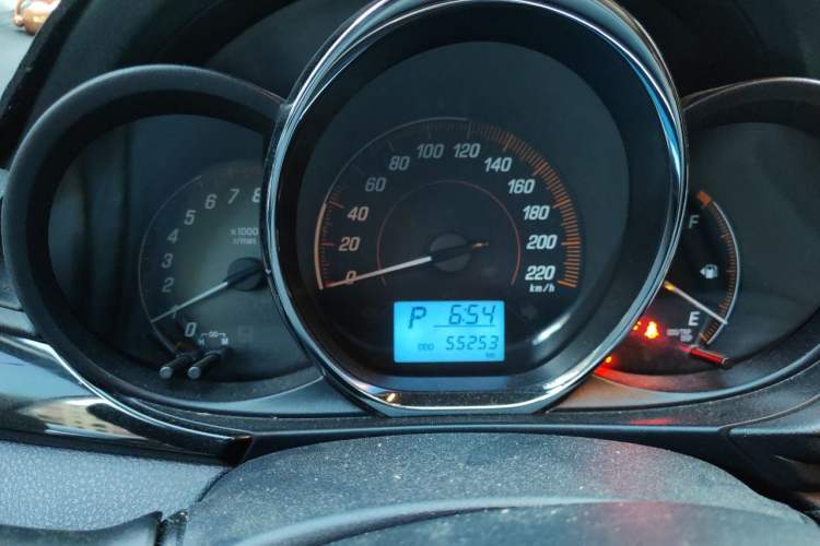 Used Toyota YARiS L Zhi Xuan 2020 X-Trail X 1.5L CVT Luxury Edition Instrument Cluster