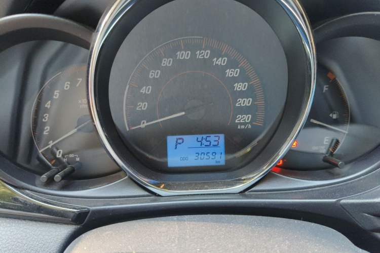 Used Toyota YARiS L Zhi Xuan 2020 X-Trail X 1.5L CVT Luxury Edition Instrument Cluster
