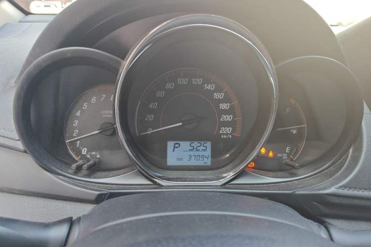 Used Toyota YARiS L Zhi Xuan 2020 X-Trail X 1.5L CVT Leading Edition Instrument Cluster
