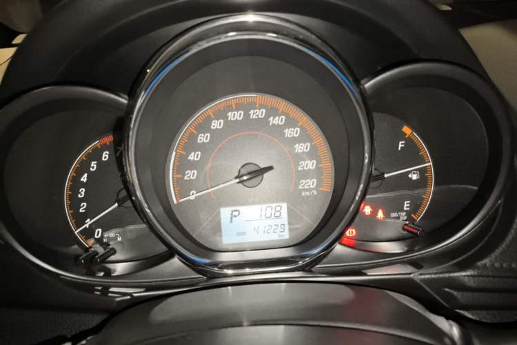 Used Toyota YARiS L Zhi Xuan 2020 1.5L CVT Leading Edition Instrument Cluster