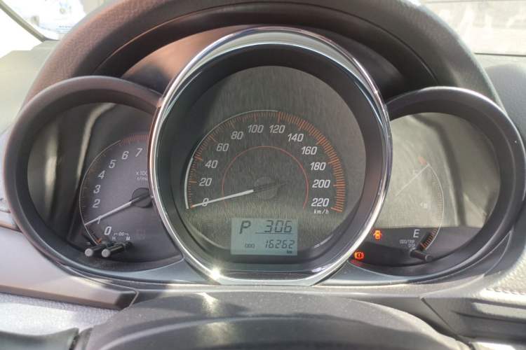 Used Toyota YARiS L Zhi Xuan 2020 1.5L CVT Leading Edition Instrument Cluster