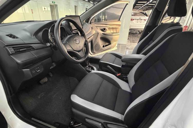 Used Toyota YARiS L Zhi Xuan 2020 X-Trail X 1.5L CVT Leading Edition Interior 1