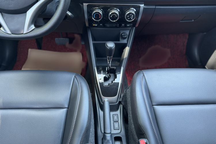 Used Toyota YARiS L Zhi Xuan 2020 X-Trail X 1.5L CVT Luxury Edition Interior 2