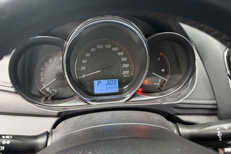 Used Toyota YARiS L Zhi Xuan 2020 X-Trail X 1.5L CVT Leading Edition Interior 2