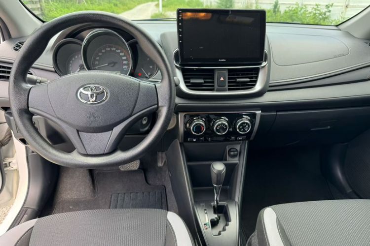 Used Toyota YARiS L Zhi Xuan 2020 1.5L CVT Leading Edition Interior 2