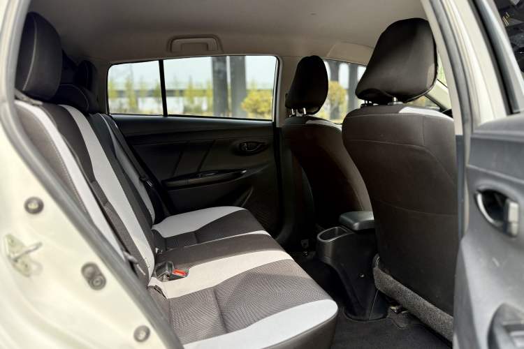Used Toyota YARiS L Zhi Xuan 2020 1.5L CVT Leading Edition Interior 2