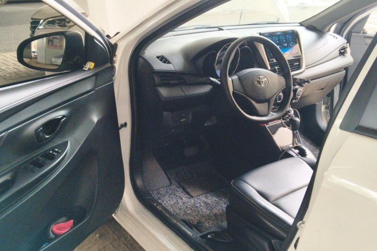 Used Toyota YARiS L Zhi Xuan 2020 1.5L CVT Leading Edition Interior 3