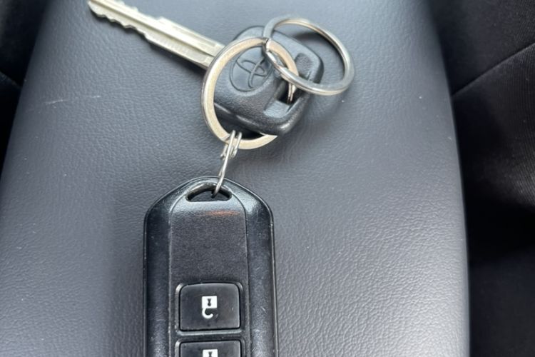 Used Toyota YARiS L Zhi Xuan 2020 1.5L CVT Leading Edition Interior 4