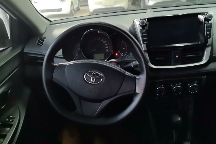 Used Toyota YARiS L Zhi Xuan 2020 1.5L CVT Leading Edition Interior 4