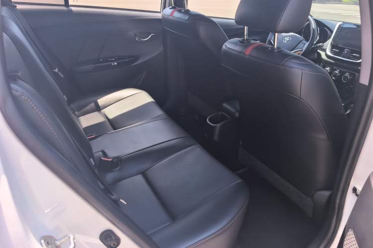 Used Toyota YARiS L Zhi Xuan 2020 1.5L CVT Luxury Edition Interior 5