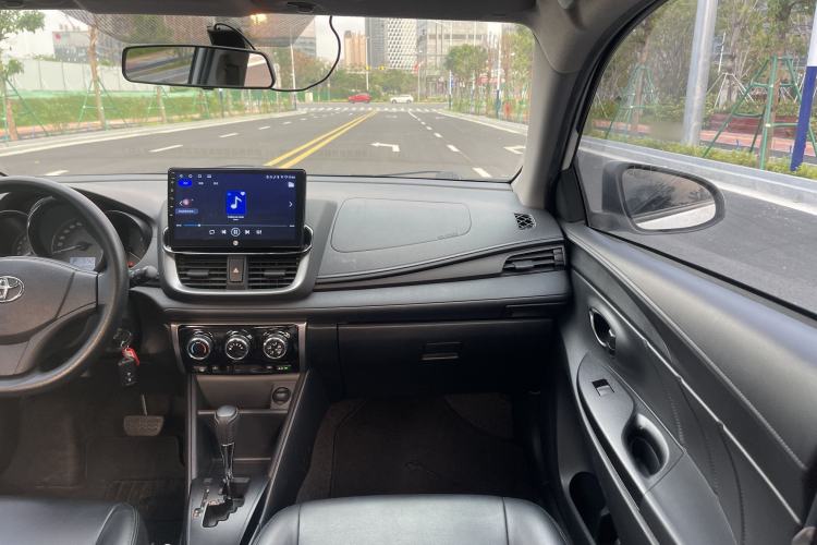 Used Toyota YARiS L Zhi Xuan 2020 1.5L CVT Leading Edition Interior 9