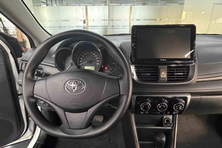 Used Toyota YARiS L Zhi Xuan 2020 X-Trail X 1.5L CVT Leading Edition Interior 9