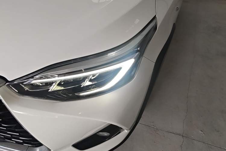 Used Toyota YARiS L Zhi Xuan 2020 X-Trail X 1.5L CVT Luxury Edition Left Front Headlight