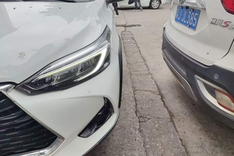 Used Toyota YARiS L Zhi Xuan 2020 X-Trail X 1.5L CVT Leading Edition Left Front Headlight
