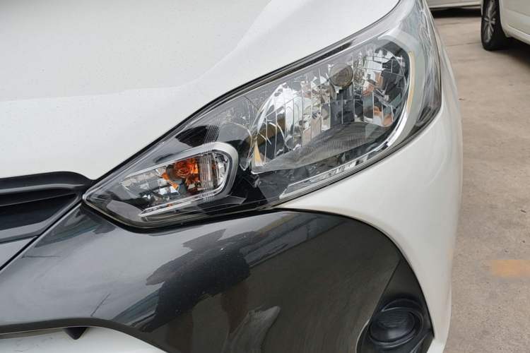 Used Toyota YARiS L Zhi Xuan 2020 1.5L CVT Leading Edition Left Front Headlight