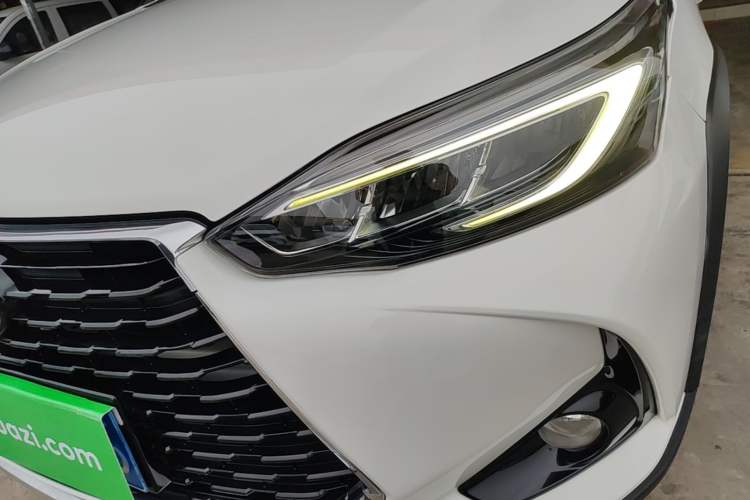 Used Toyota YARiS L Zhi Xuan 2020 X-Trail X 1.5L CVT Luxury Edition Left Front Headlight