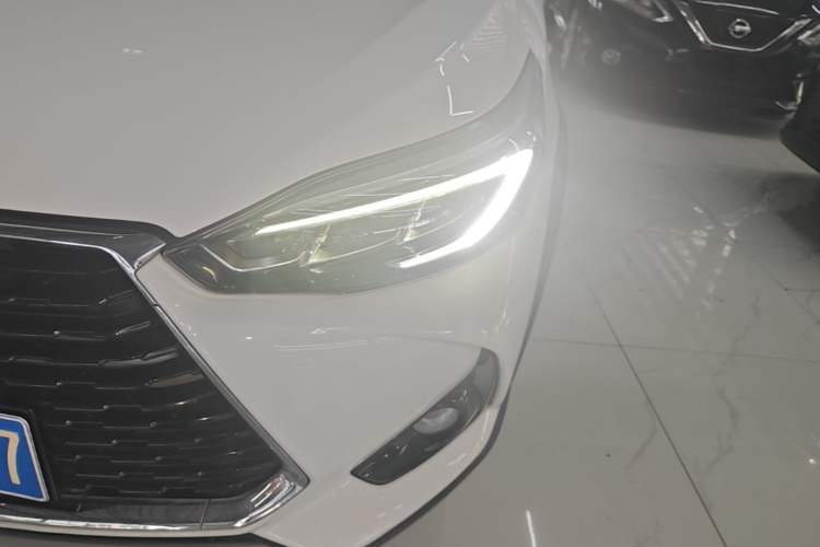 Used Toyota YARiS L Zhi Xuan 2020 X-Trail X 1.5L CVT Luxury Edition Left Front Headlight