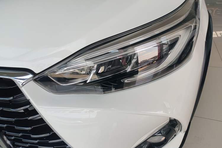 Used Toyota YARiS L Zhi Xuan 2020 X-Trail X 1.5L CVT Luxury Edition Left Front Headlight