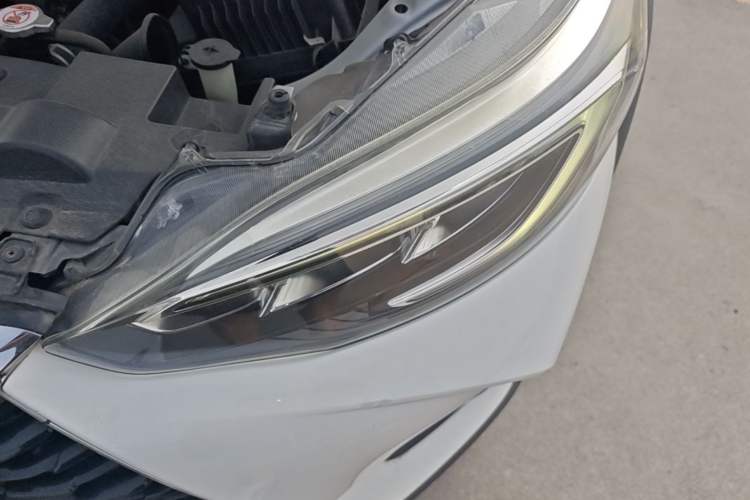 Used Toyota YARiS L Zhi Xuan 2020 X-Trail X 1.5L CVT Leading Edition Left Front Headlight