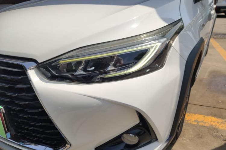 Used Toyota YARiS L Zhi Xuan 2020 X-Trail X 1.5L CVT Luxury Edition Left Front Headlight