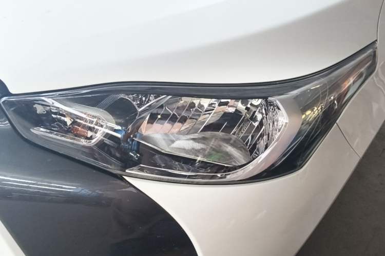 Used Toyota YARiS L Zhi Xuan 2020 1.5L CVT Leading Edition Left Front Headlight