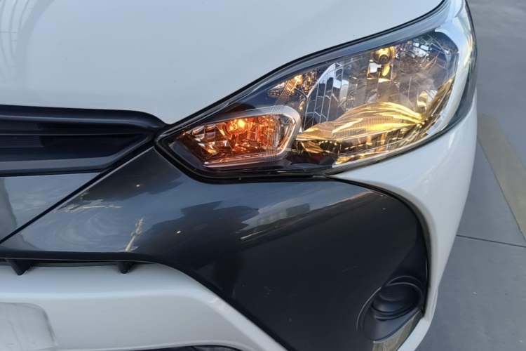 Used Toyota YARiS L Zhi Xuan 2020 1.5L CVT Leading Edition Left Front Headlight
