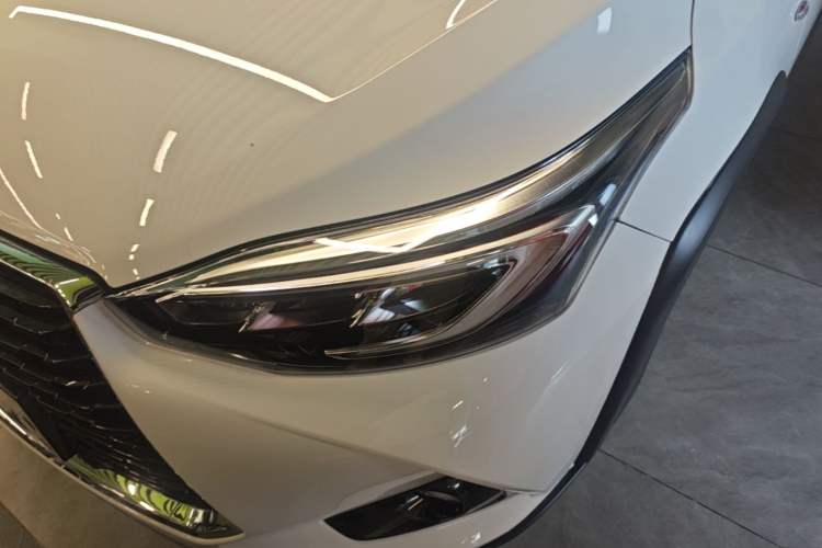 Used Toyota YARiS L Zhi Xuan 2020 X-Trail X 1.5L CVT Luxury Edition Left Front Headlight