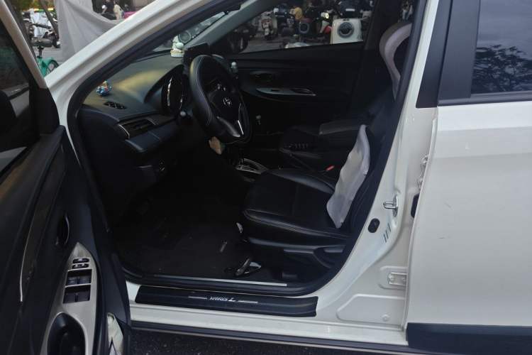 Used Toyota YARiS L Zhi Xuan 2020 X-Trail X 1.5L CVT Leading Edition Left Front Seat