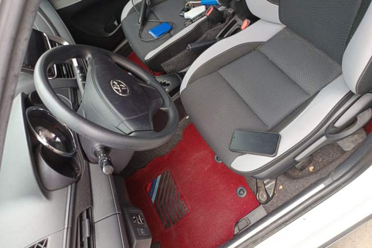 Used Toyota YARiS L Zhi Xuan 2020 X-Trail X 1.5L CVT Leading Edition Left Front Seat