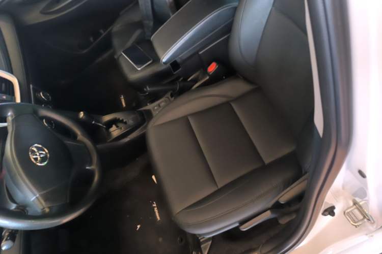 Used Toyota YARiS L Zhi Xuan 2020 X-Trail X 1.5L CVT Leading Edition Left Front Seat
