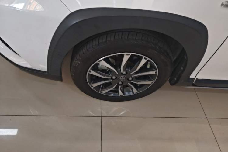 Used Toyota YARiS L Zhi Xuan 2020 X-Trail X 1.5L CVT Luxury Edition Left Front Wheel Hub