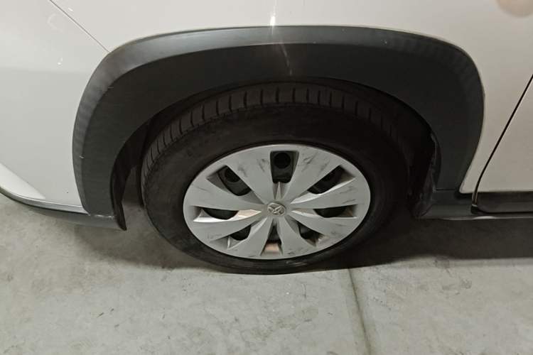 Used Toyota YARiS L Zhi Xuan 2020 X-Trail X 1.5L CVT Leading Edition Left Front Wheel Hub