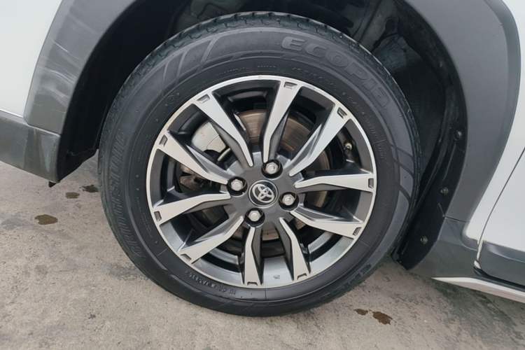 Used Toyota YARiS L Zhi Xuan 2020 X-Trail X 1.5L CVT Luxury Edition Left Front Wheel Hub