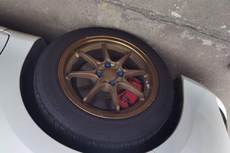 Used Toyota YARiS L Zhi Xuan 2020 1.5L CVT Leading Edition Left Front Wheel Hub
